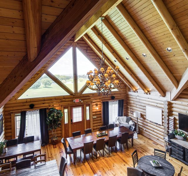 Estate Dining